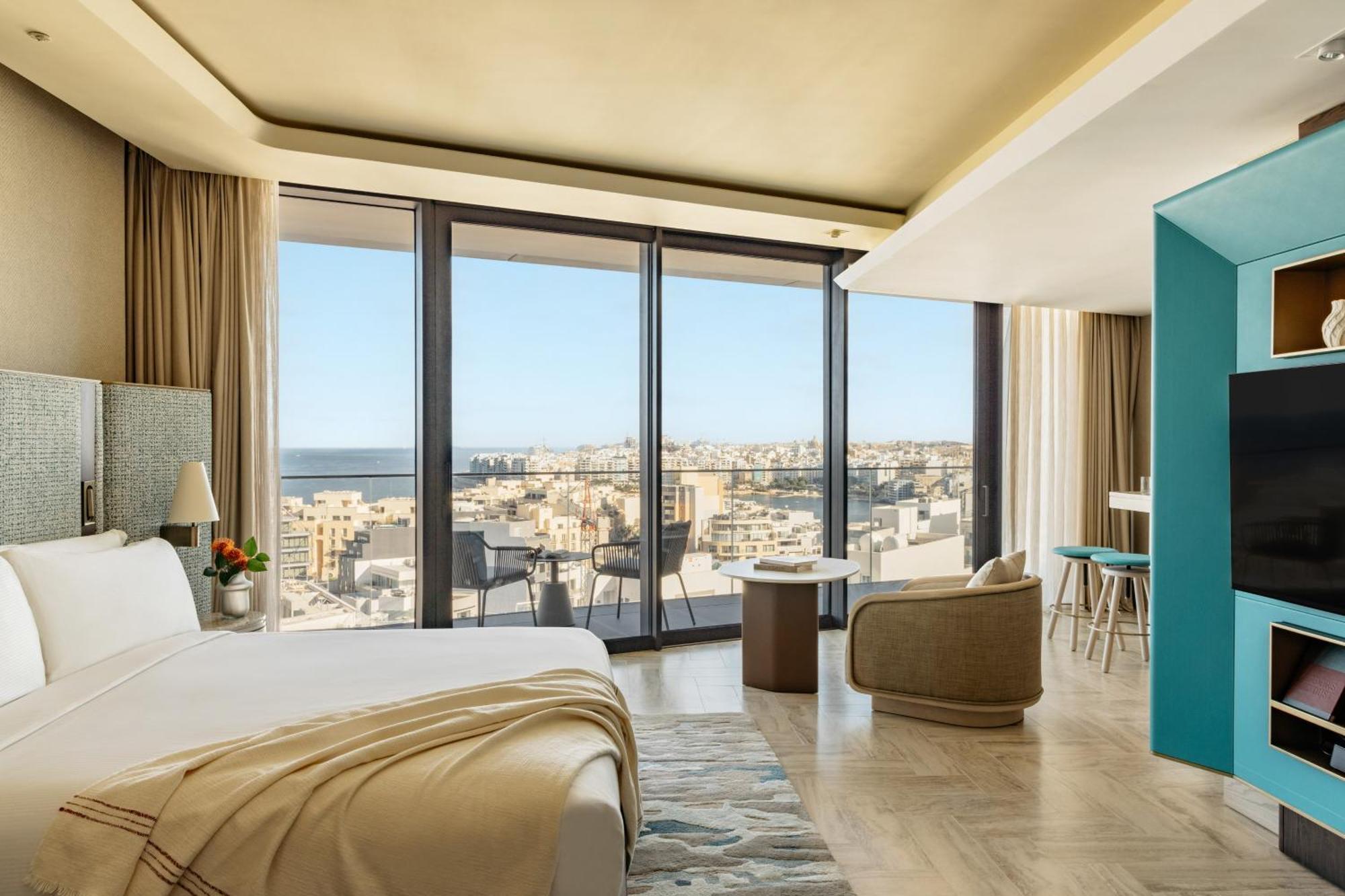 Готель Me Malta By Melia Saint Julian's Екстер'єр фото